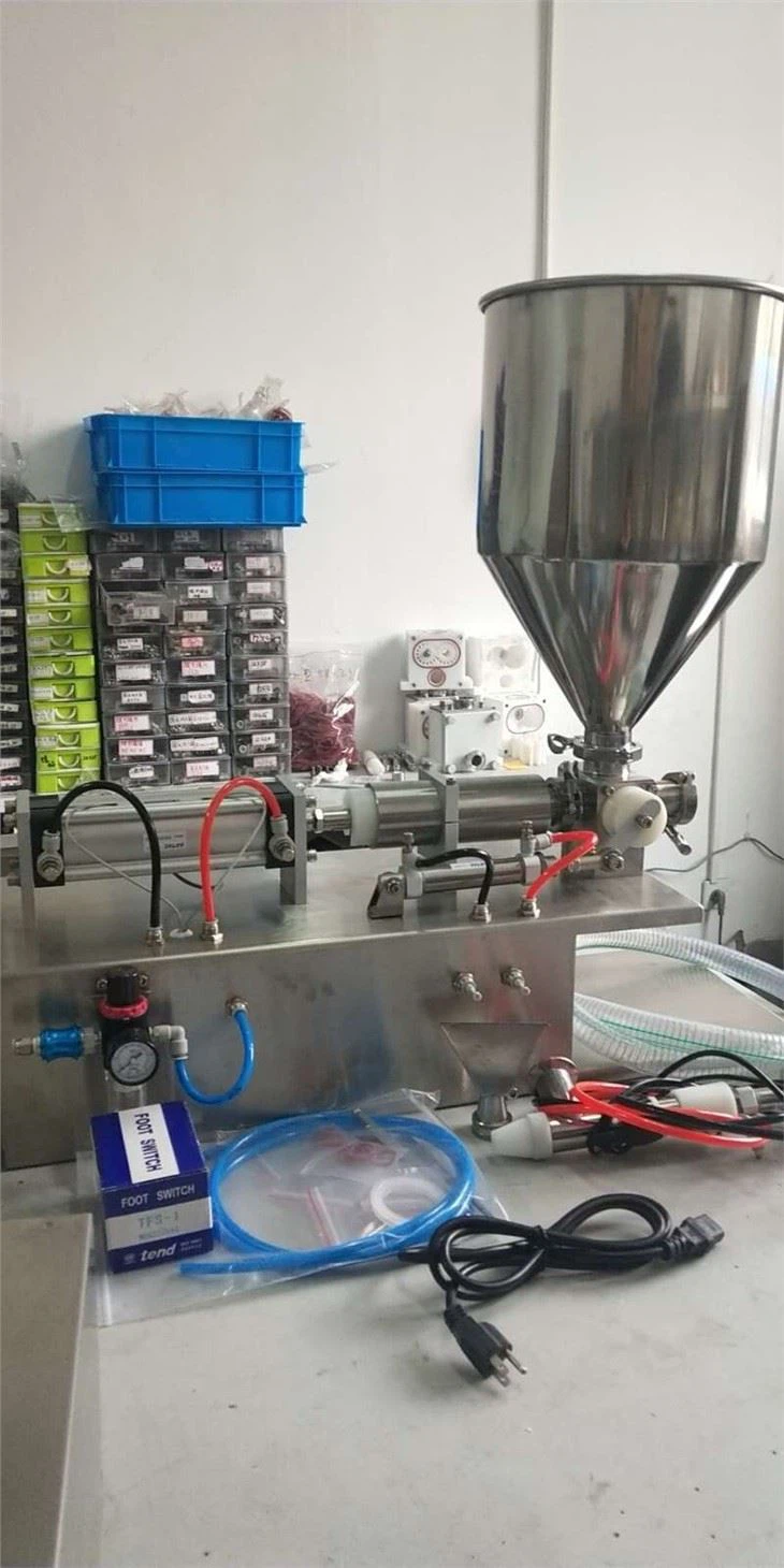 Chilli Sauce Filling Machine