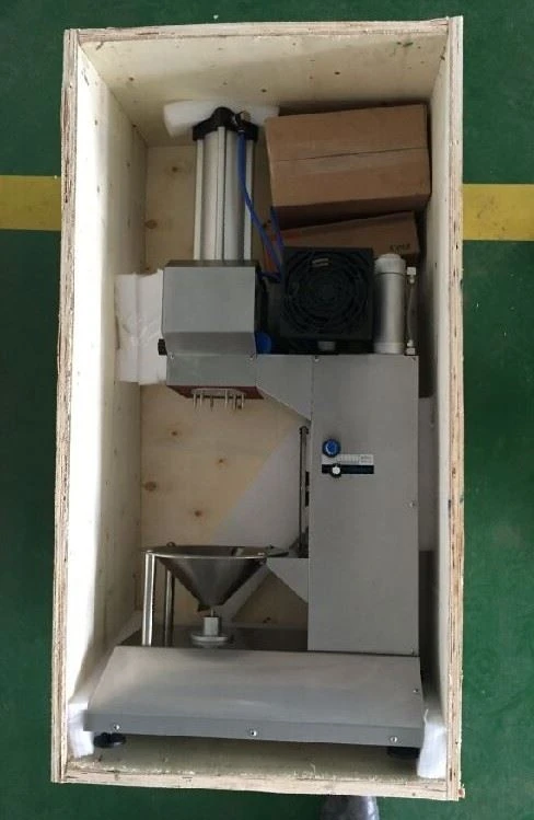 Green Coconut Peel Cutting Machine